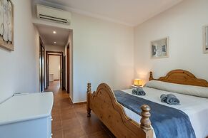 Flat Near Isla Canela Golf