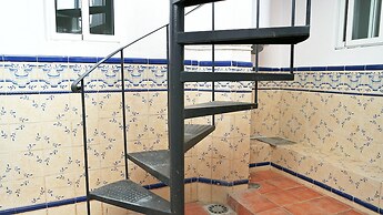 Central Family Apartment With Terrace