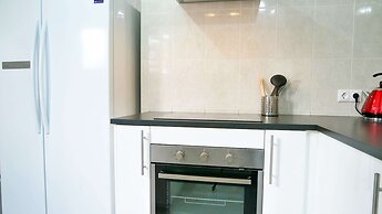 Central Family Apartment With Terrace