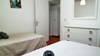 Central Family Apartment With Terrace