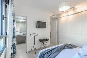 Oceanfront Apartment in Isla Canela
