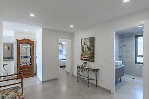 Oceanfront Apartment in Isla Canela