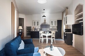 Dify Joli - Place des Brotteaux