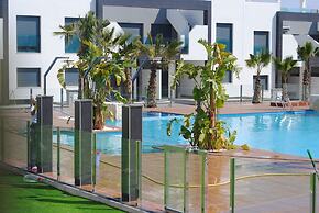 Bright Holiday Home in Orihuela Costa