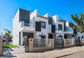Apartment With Terrace in Pilar