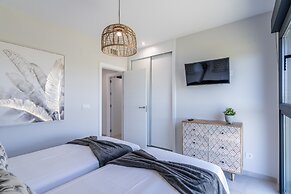 Spacious Isla Canela Getaway