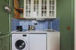 Cosy Modern Studio -2p- Moulin Rouge