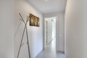 Beachfront Penthouse in Isla Canela