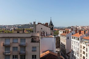 Dify Duguesclin - Place Edgar Quinet