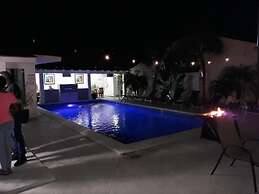 Sandelwood Studios