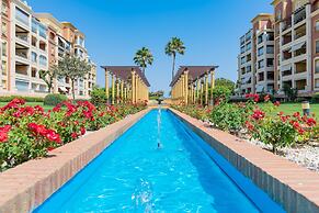 Apartment With Pool & Garden Views