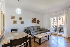 Apartment With Pool & Garden Views