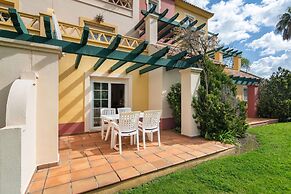 Golfside Apartment With Paddle Tennis