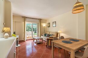 Golfside Apartment With Paddle Tennis