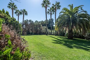 Golfside Apartment With Paddle Tennis