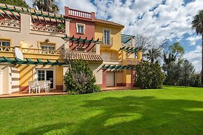 Golfside Apartment With Paddle Tennis