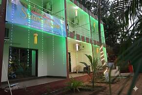 Sidhivinayak Resort Devbag Sangam Beach