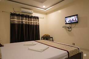Sidhivinayak Resort Devbag Sangam Beach