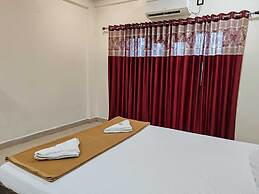 Sidhivinayak Resort Devbag Sangam Beach