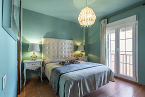 3-bedroom Apartment With Pool