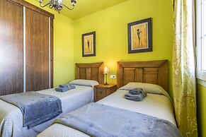 3-bedroom Apartment With Pool