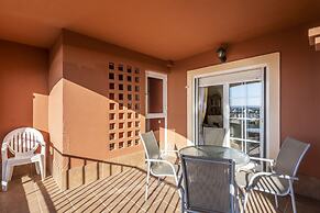 3-bedroom Apartment With Pool