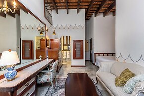 Casa Lucienne - Adults Only