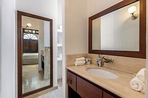 Casa Lucienne - Adults Only