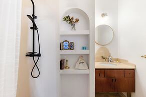 Casa Lucienne - Adults Only