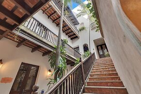 Casa Lucienne - Adults Only