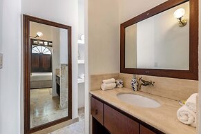 Casa Lucienne - Adults Only