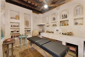 Casa Lucienne - Adults Only
