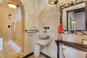 Casa Lucienne - Adults Only