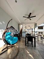 Harbour Bliss Hotel