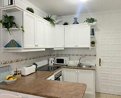 Charming Bungalow in La Florida