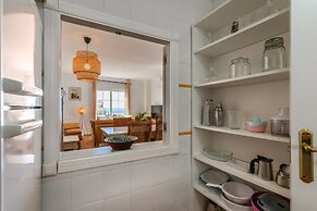 Beachfront Family Comfort Apartment