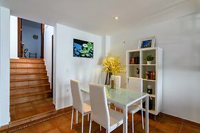 Cosy Apartment in Ayamonte Central