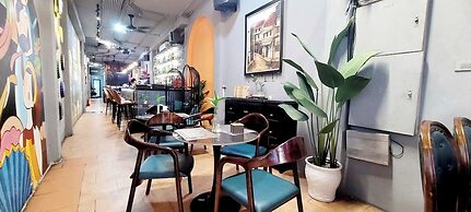 Awesome Hanoi Hostel & Pub