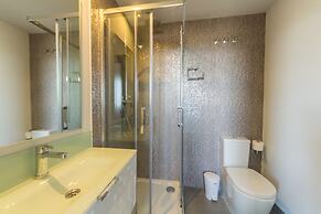 Bright Home 50m From the Sea