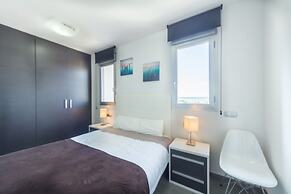 Bright Home 50m From the Sea