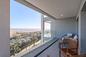 Beachfront Apartment in Isla Canela