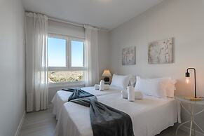 Beachfront Apartment in Isla Canela