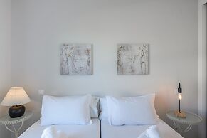 Beachfront Apartment in Isla Canela