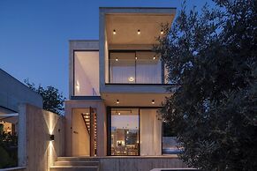 Greenvale Park Villas by Coastalbliss