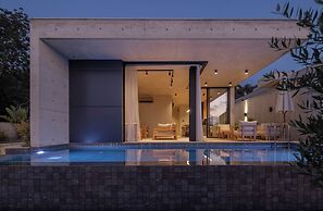 Greenvale Park Villas by Coastalbliss