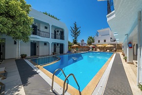 Halikarya Hotel & Restaurant Beach
