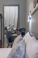 Aurelia Garden Suite
