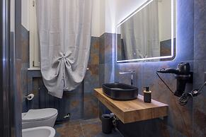 Aurelia Garden Suite