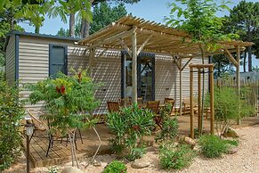 Mobile Home Near Beach