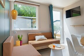Mobile Home Near Beach
